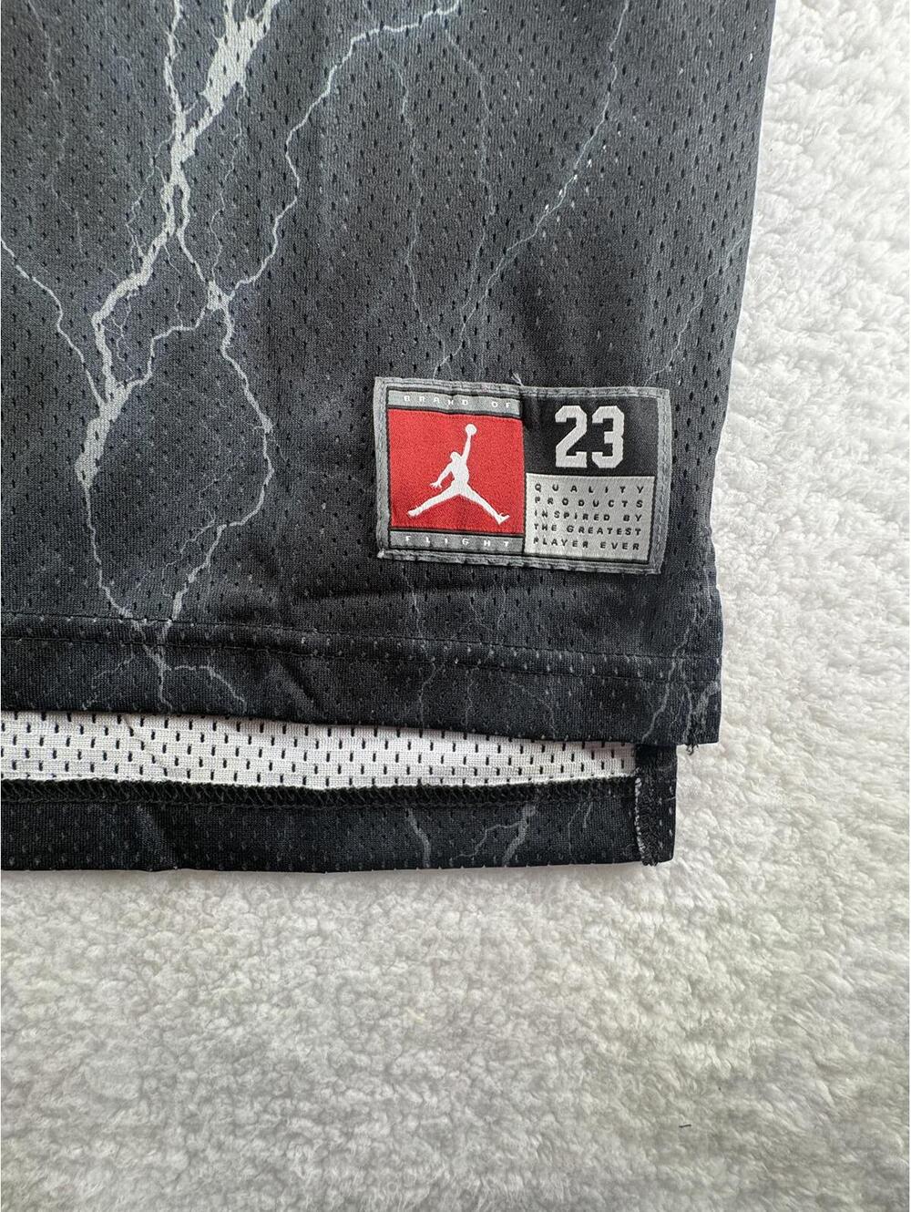 Jordan Jersey All Over Print #23 Sleeveless Tank Sewn Patches Kids Large - Picture 3 of 7